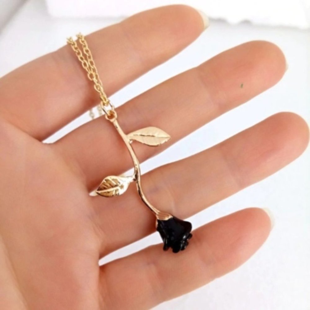 "Beauty & the Beast" Red Rose Dainty Cute Necklace - Picture 10 of 10